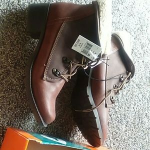 Sporto "Sandy" brown boots
